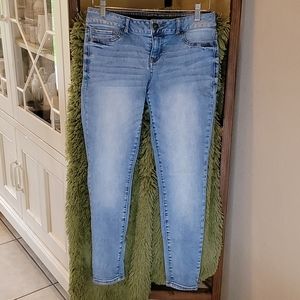 Maurices Midrise Skinny Jeans